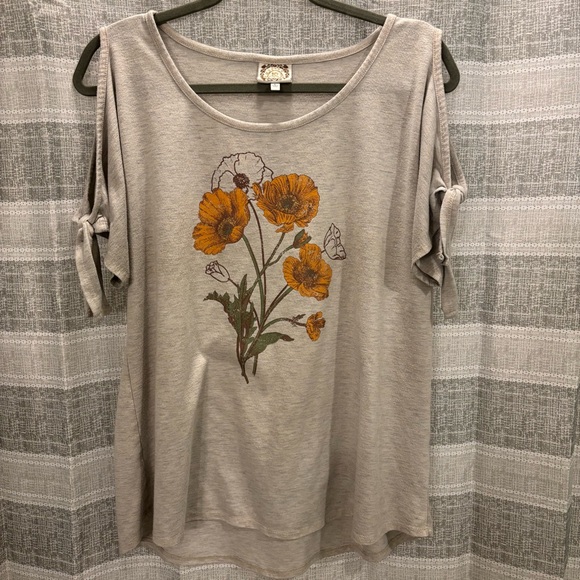 Tops - Women’s Grey & Floral Cold Shoulder Top Size L / Large
